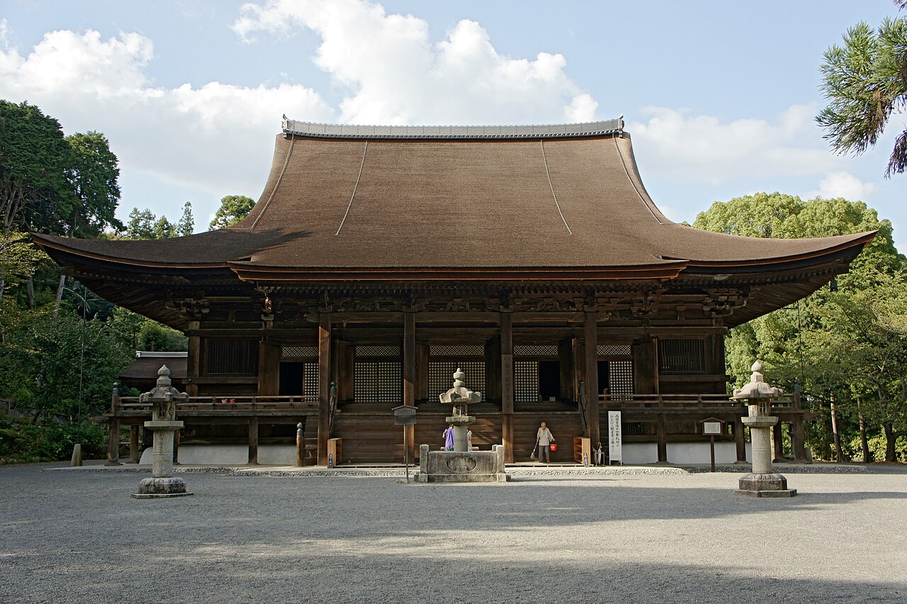 長等山 三井寺(園城寺)